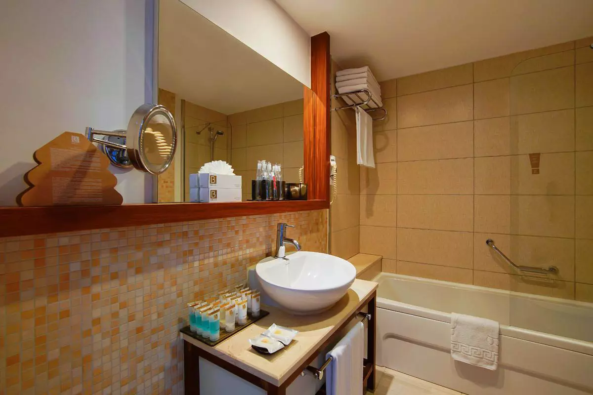 هتل بایا لارا آنتالیا